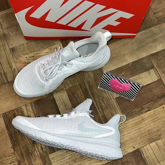 🔥Nike Renew Rival Running Pure Platinum White NWT - Picture 1 of 9